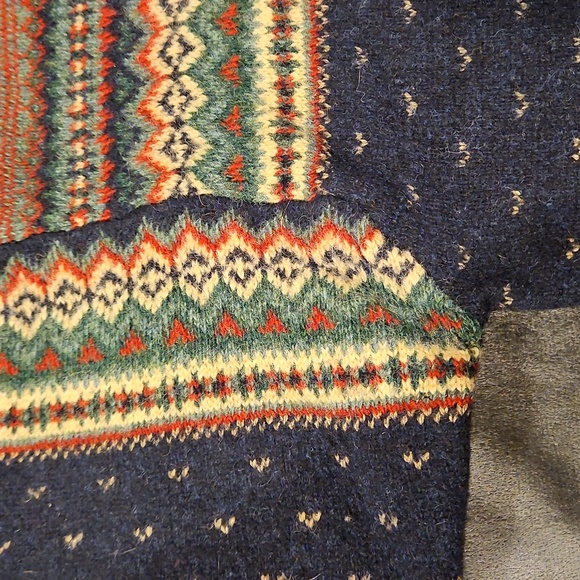 Lambs Wool Polo by Ralph Lauren Vintage Crew Neck Nordic Sweater L Distressed - Picture 4 of 10